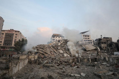 Sisi ve Esed, Gazze Şeridi'ndeki son durumu görüştü