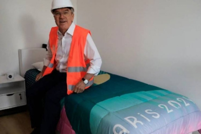 Seks partileri itirafı üstüne Paris Olimpiyatları'na anti-seks yataklar geldi