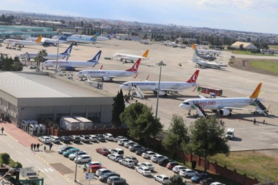 Adana-İstanbul seferine hazırlanan uçak, pistteki köpek yüzünden durdu