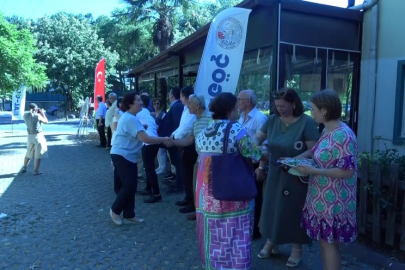 Bursa'da Balkan göçmenleri bayramlaştı