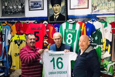 Bursaspor eski Antrenörü Erhan Erdener vefat etti