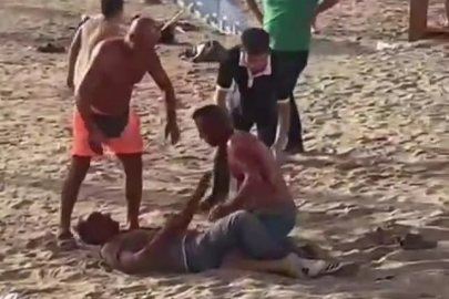 Aydın'da plajda bıçaklı kavga: 2 yaralı