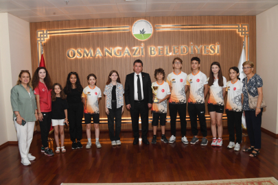 Türkiye ikincisi sporculardan Başkan Aydın’a ziyaret