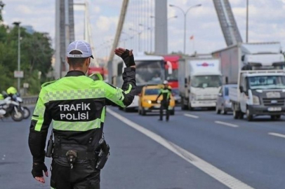 İstanbul'da yarın trafiğe kapatılacak yollar duyuruldu