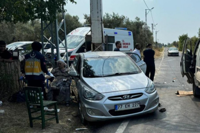 Bursa'da otomobil ile kamyonet çarpıştı! 3 yaralı