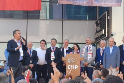 CHP Genel Başkanı Özgür Özel Gemlik'te