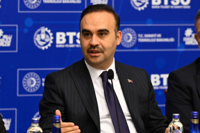 Mehmet Fatih Kacır: Yıllık 1 milyon elektrikli araç üretimi hedefleniyor