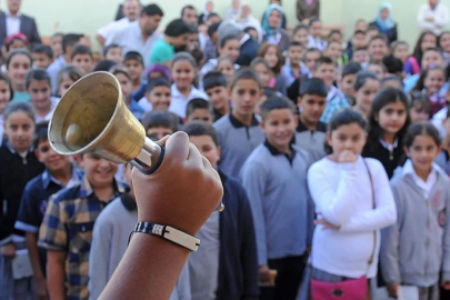 20 milyondan fazla öğrenci pazartesi ders başı yapacak