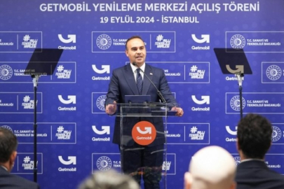 Bakan Kacır: Türkiye'yi dijital teknolojilerde devler ligine taşıyacağız