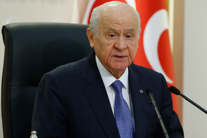 Devlet Bahçeli: Maskeli balo soytarılarına teslim edecek ülkemiz yok