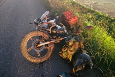 Bursa'da motosiklet üzerinden yere düşen sürücü yaralandı