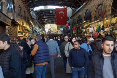 Bursa'da hafta sonu çarşı geleneği bozulmadı!