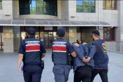 Ambulansa yol vermeyen sürücü tutuklandı