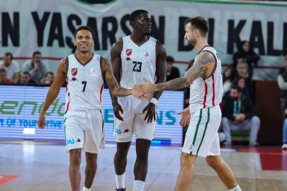 Karşıyaka, Yalovaspor Basketbol karşısında kazandı