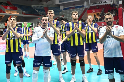 Fenerbahçe, CEV Şampiyonlar Ligi'nde ilk yenilgisini aldı