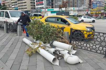 Bursa'da lodos etkisi devam ediyor!