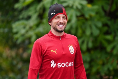 Mertens Galatasaray'da emekli olacak!