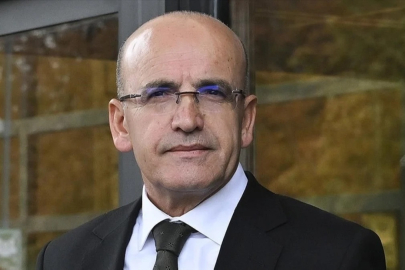 Mehmet Şimşek, zirvede gençlere üniversite tercihini nasıl yaptığını aktardı