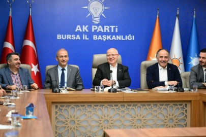 AK Parti Bursa yönetimi, olağan kongre öncesi bir araya geldi