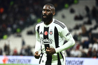 Dolmabahçe'de Arthur Masuaku'ya tepki!