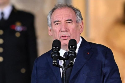 Fransa'da yeni dönem! Başbakan Bayrou hükümeti kurdu