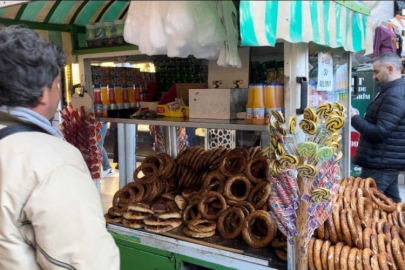 Bursa'da Güven Timleri simitçi ve esnaf gibi davranıp olaylara müdahale ediyorlar