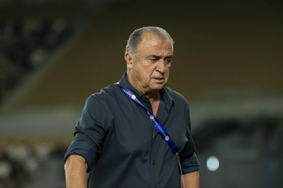 Fatih Terim, Al Shabab'ın başında ligdeki ilk maçında mağlup oldu