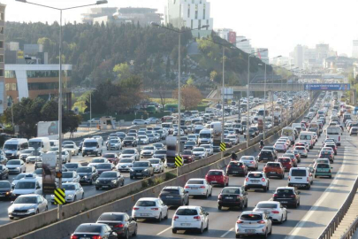 Yarıyıl tatili başladı, 43 ilin geçiş noktasında trafik yoğunluğu arttı