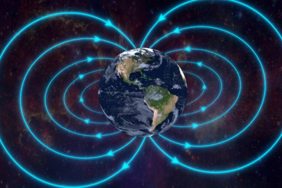 Dünyanın manyetik kutbunun konumu değişiyor